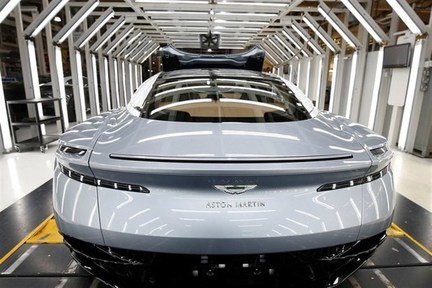 استون مارتین از سال 2025 در انگلستان خودرو برقی می‌سازد